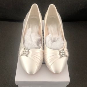 Elegant Park Women’s Dress Heels